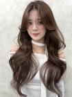 韓国ヘアロングレイヤーカット顔周りレイヤーベージュカラー原宿