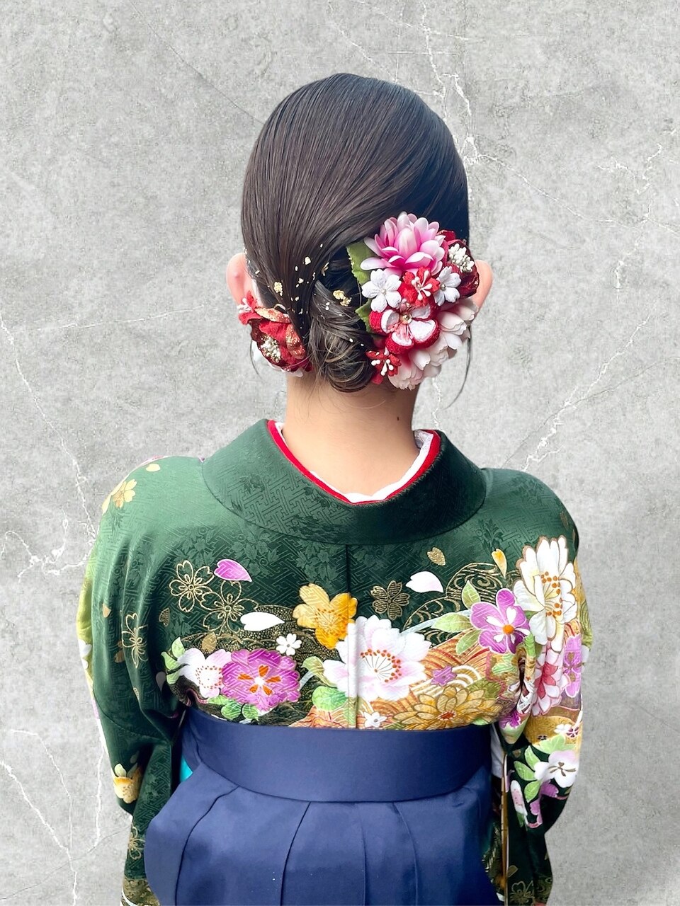 袴ヘアセット　振袖訪問着も可　シンプルシニヨン