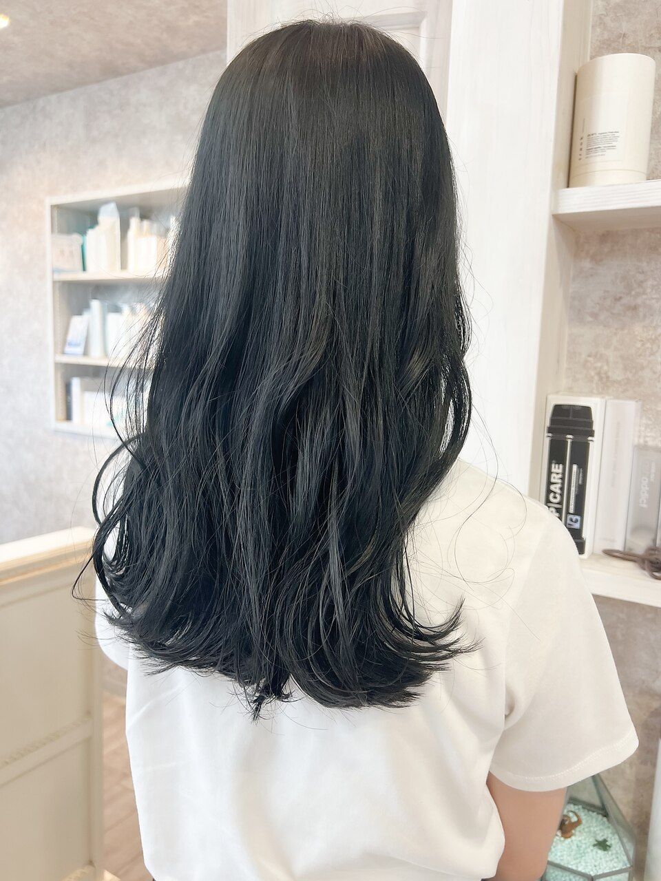 福山市美容室Caary春カラー透明感ブルーブラック暗髪カラー