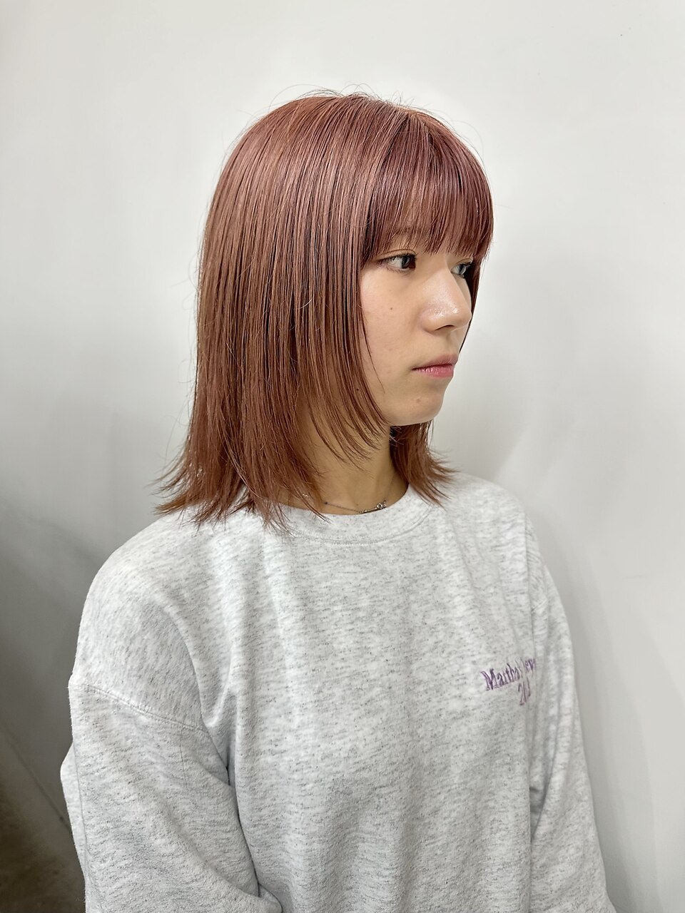 ミディアム／ピンクベージュ