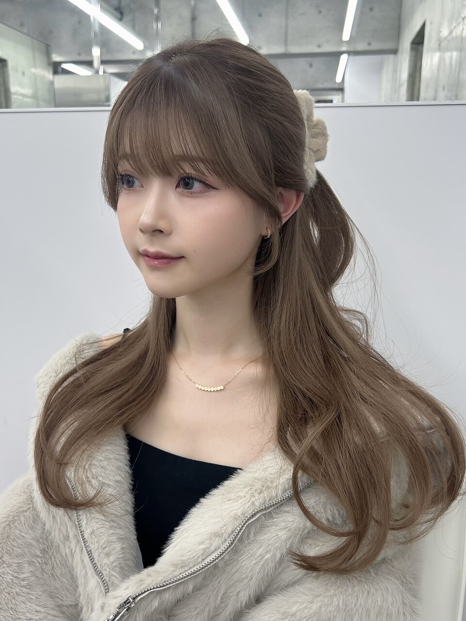 ☆ハーフアップ お顔まわりカット ミルクティーベージュ☆
