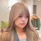 ミルクティーベージュ/ブリーチ1回/抜きっぱなしブロンド