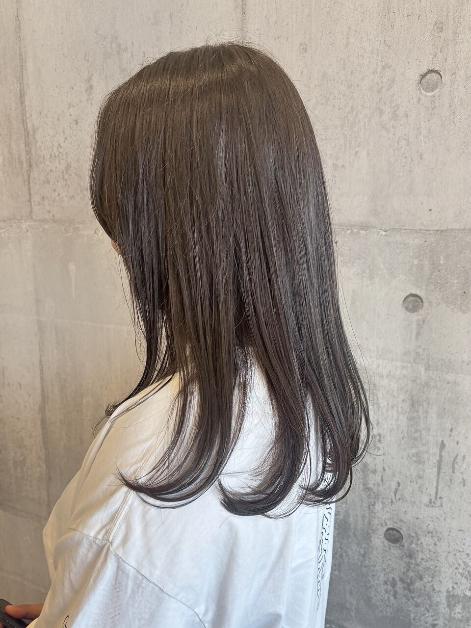 グレージュカラー　《 ARCH Mayu 》