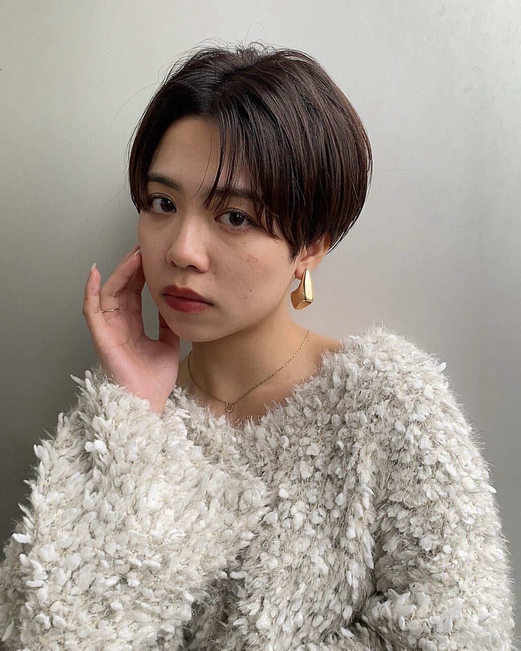 丸みショートシースルーバングくびれショートボブミニボブ