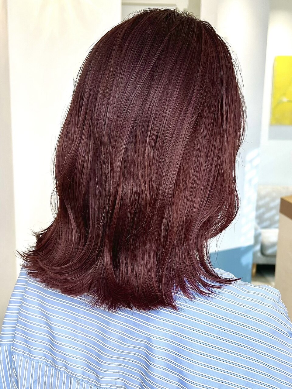 ピンクヘアーチェリーラベンダーミディアムレイヤーブリーチ無し