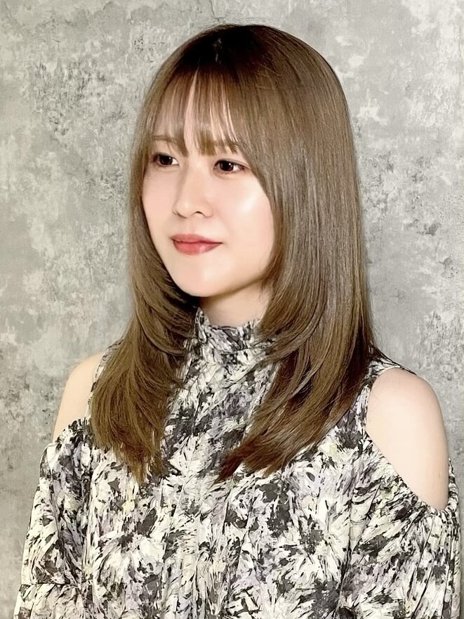 【シアーベージュ×ロングレイヤー】ウサミ