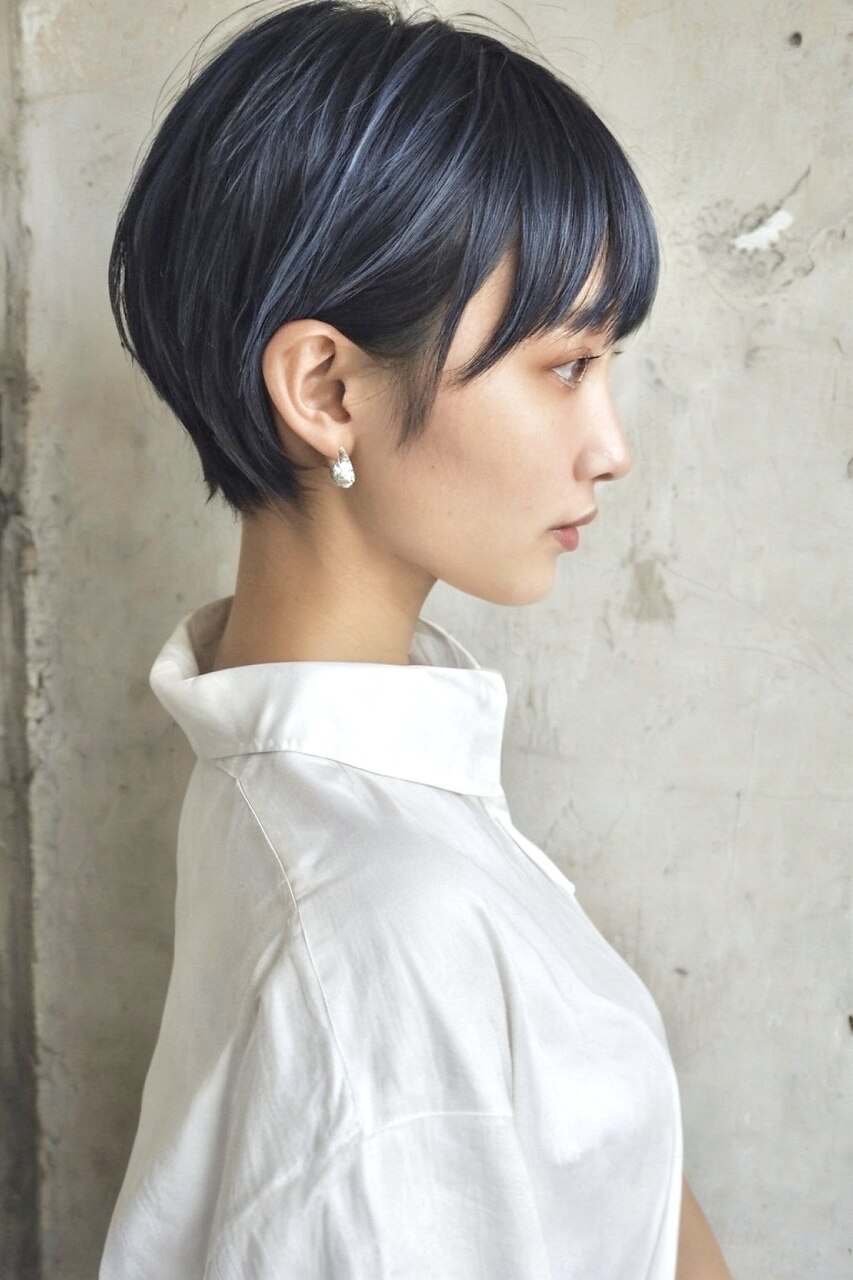 ネイビー×ショート