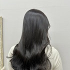 赤み消し透明感暗めグレージュ