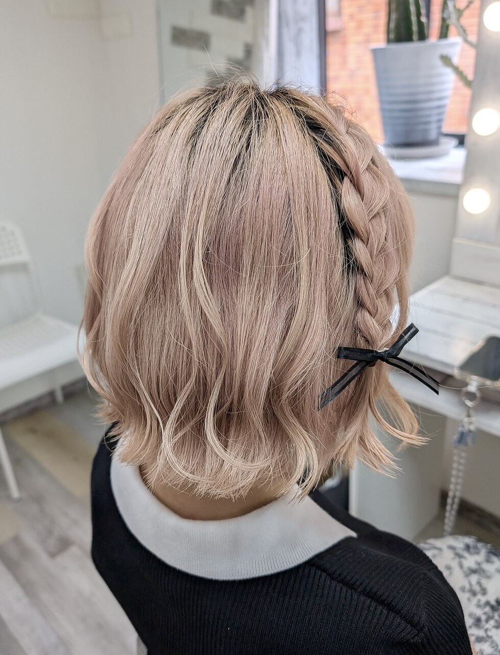 サイド編み込みヘア