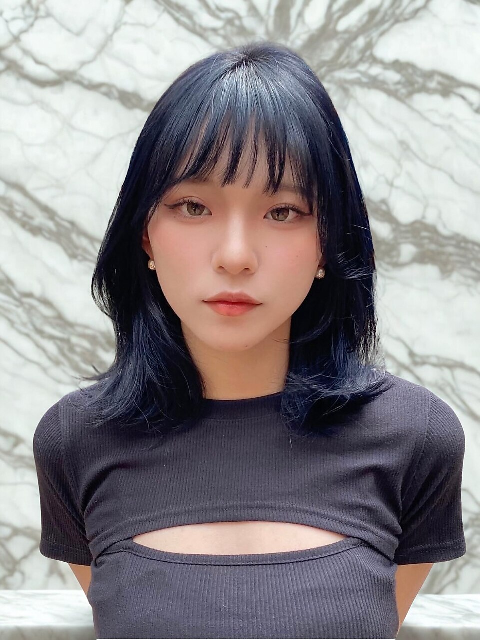 ブルーブラック　ブルーグレージュ　暗めカラー