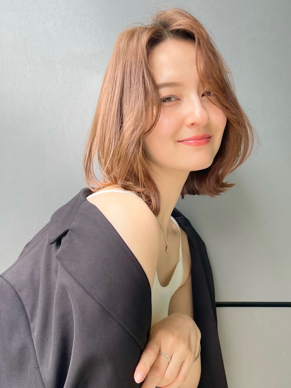 ミディアムフェイスレイヤーカーテンバング 外国人風M2025.6.23