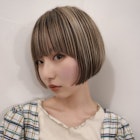 ケアブリーチハイトーンベージュデザインカラーボブ