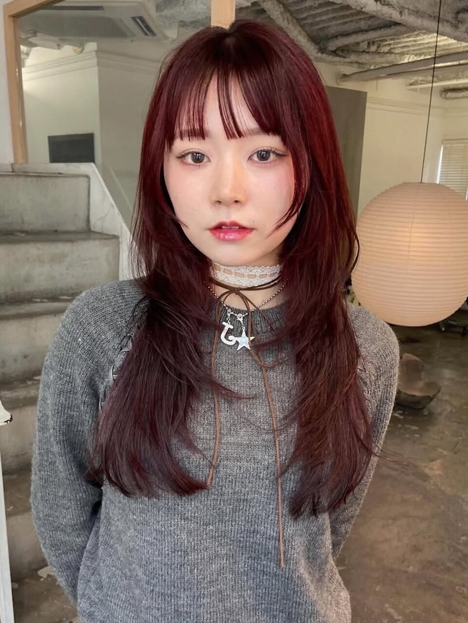 レイヤーカット / ボルドーカラー / ブリーチなしカラー/ 牧野