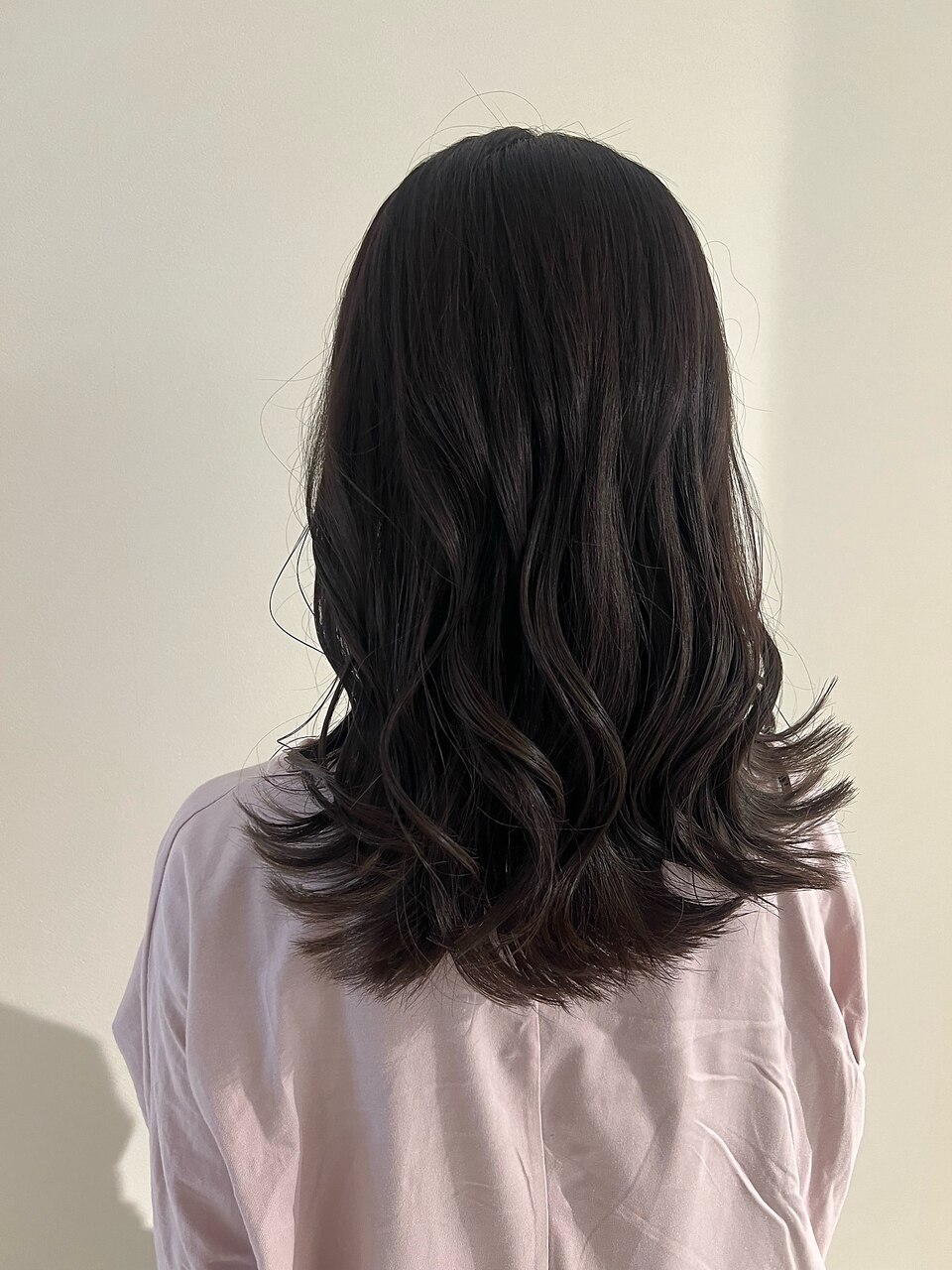 セミロング×ダークアッシュ　20代　30代