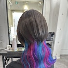 ○クラゲウルフカットロングウルフレイヤーカット派手髪