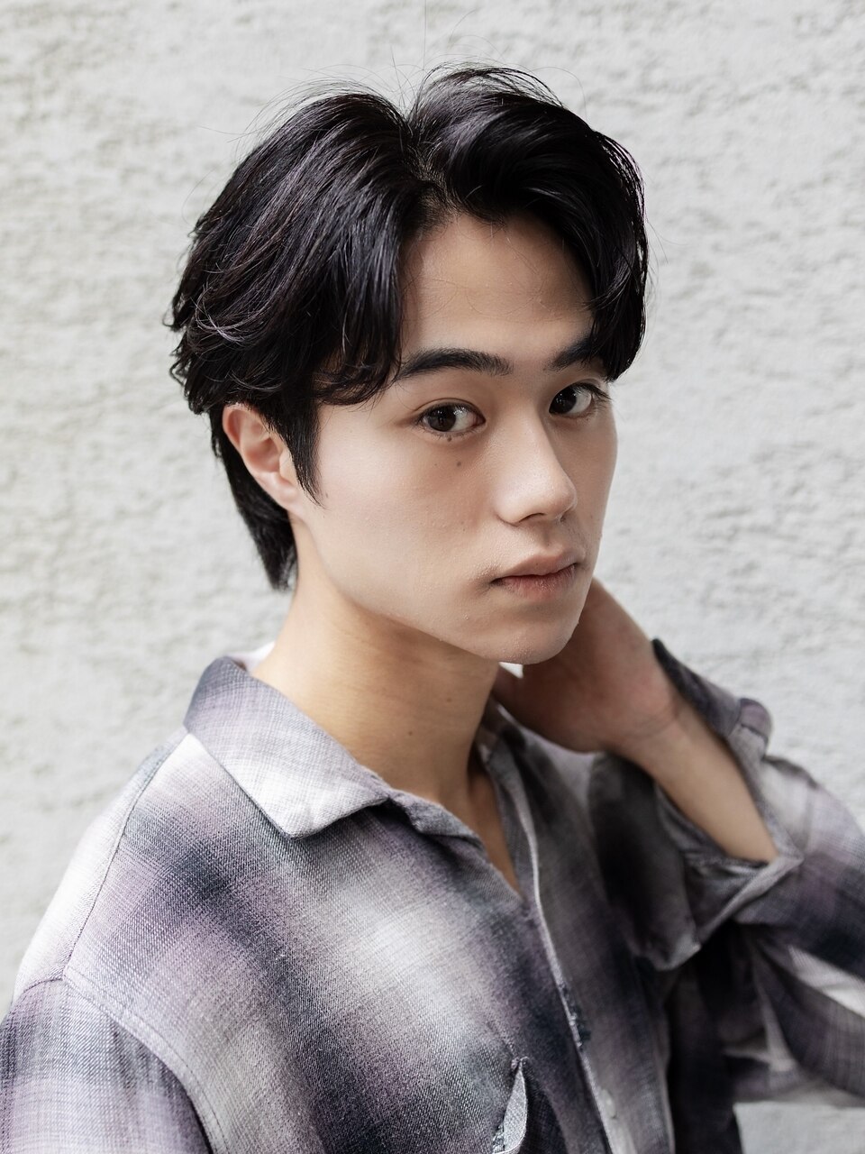 センターパート　似合わせカット　カルマパーマ　アップバング