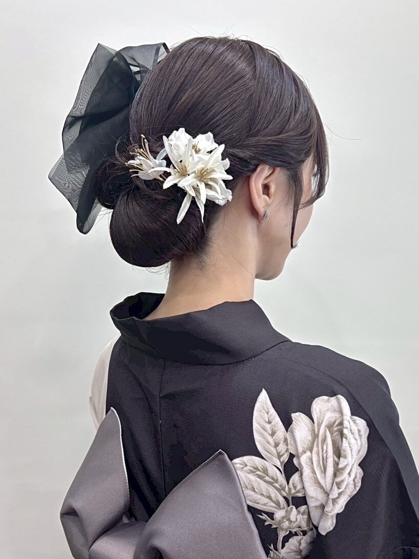 浴衣◆タイトシニヨンタイトヘア韓国ヘアアレンジ浴衣暗めカラー