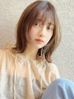 おしゃれな小顔ヘアでモテ確実！今っぽくびれミディ