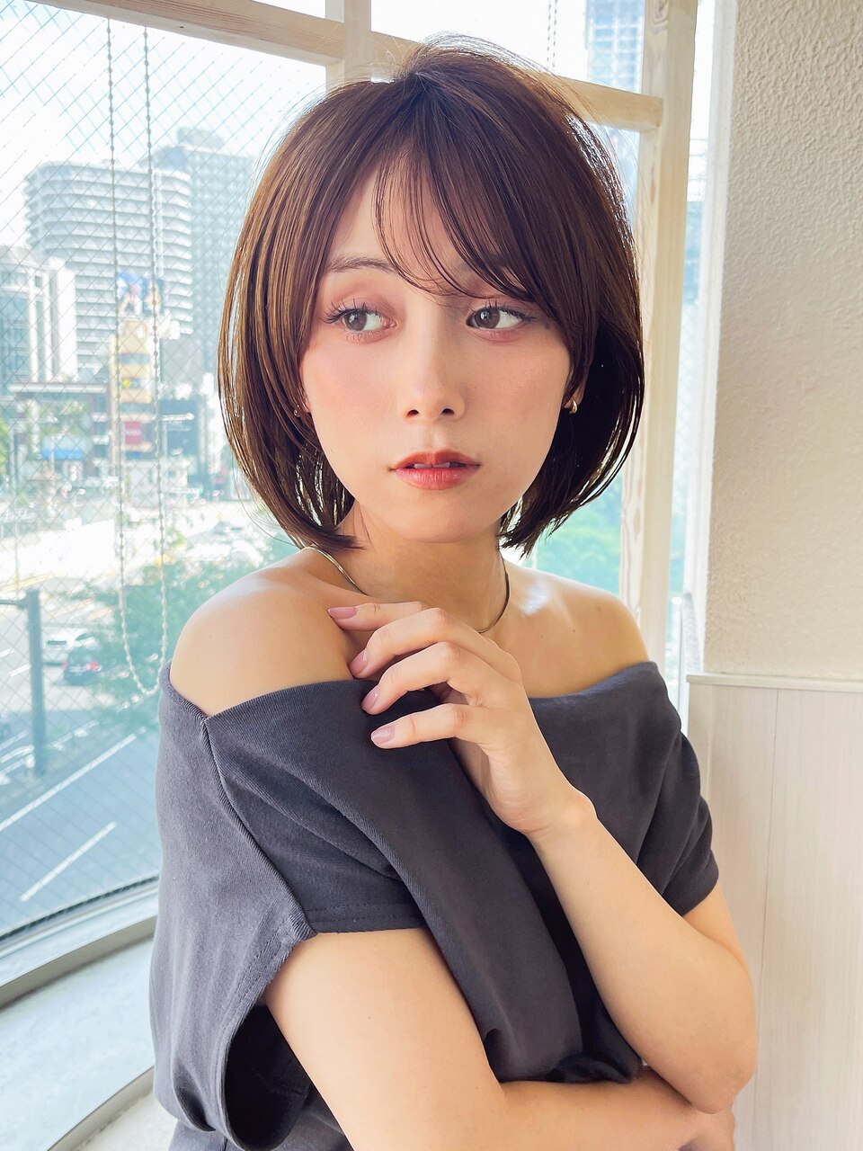 小顔見せNo.1のひし形シルエットの前下がりボブ縮毛矯正