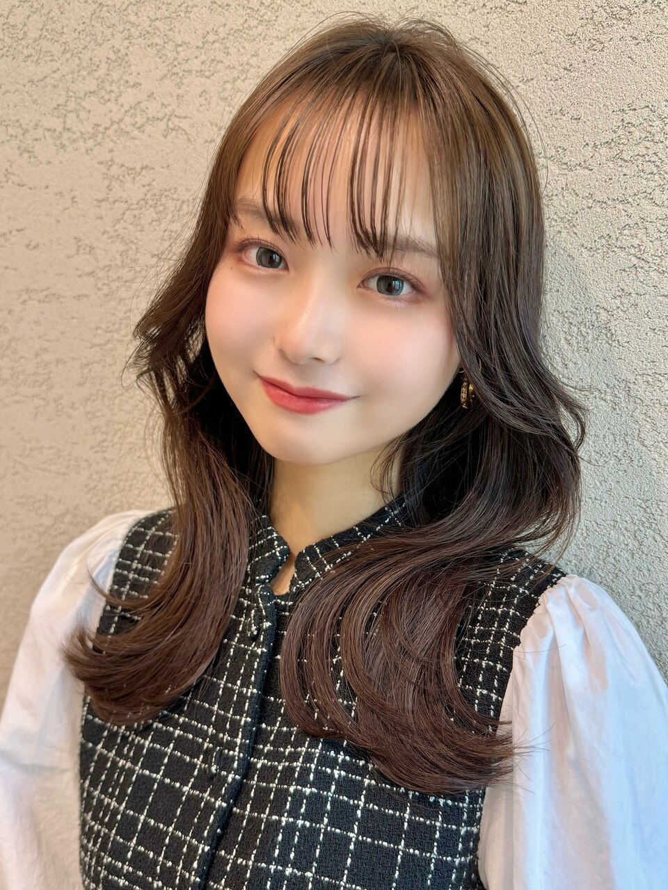 計算づくしのレイヤーカットでどこから見ても美人印象を獲得