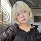 ボブウルフ/ホワイトブロンド/ハイトーン/ダブルカラー/レイヤー