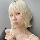 ホワイトカラー ブロンド 外ハネ レイヤーカット A0731