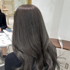 グレージュ アッシュグレー 透明感カラー