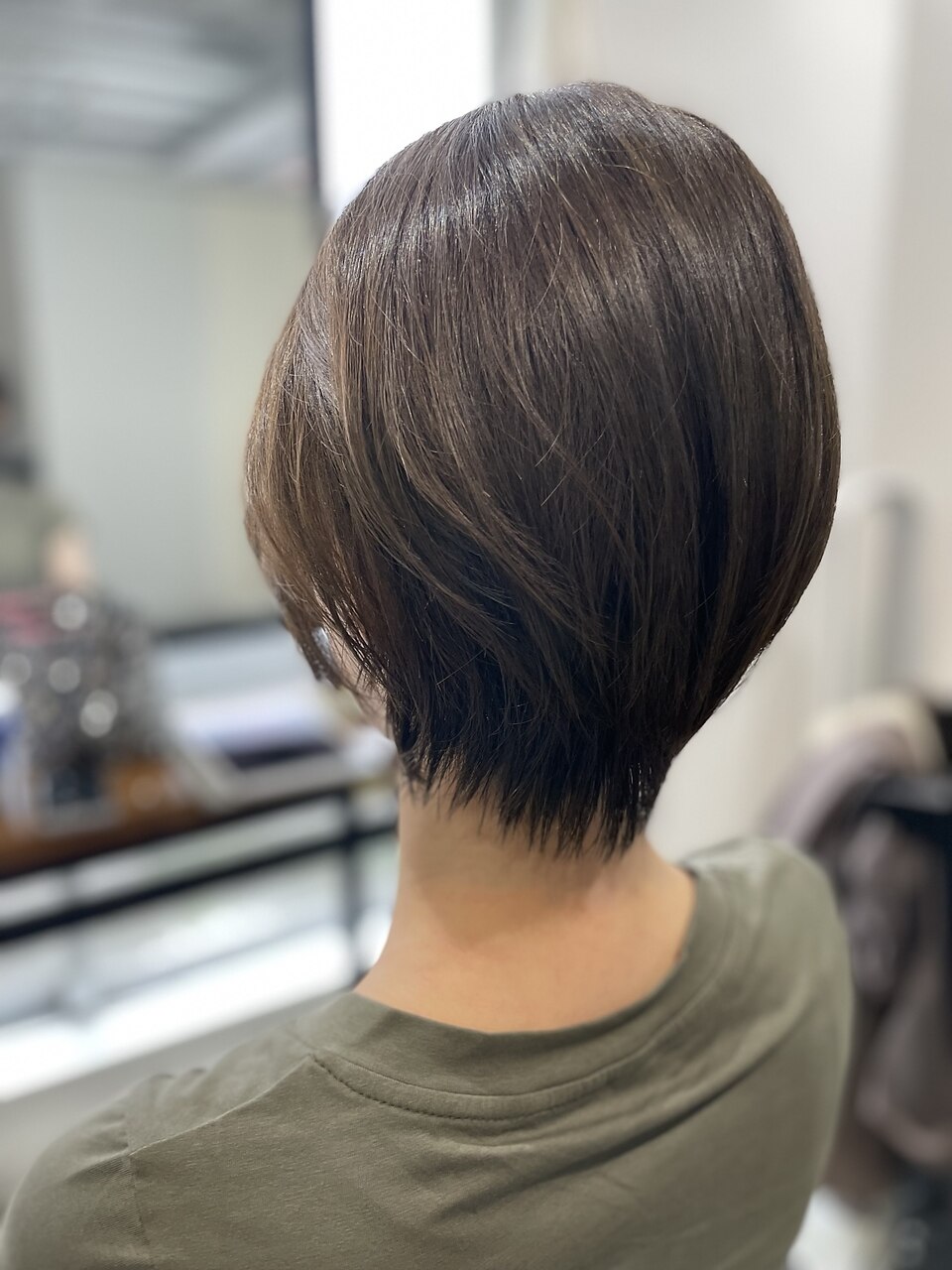 【丸みショート&ミントベージュ】