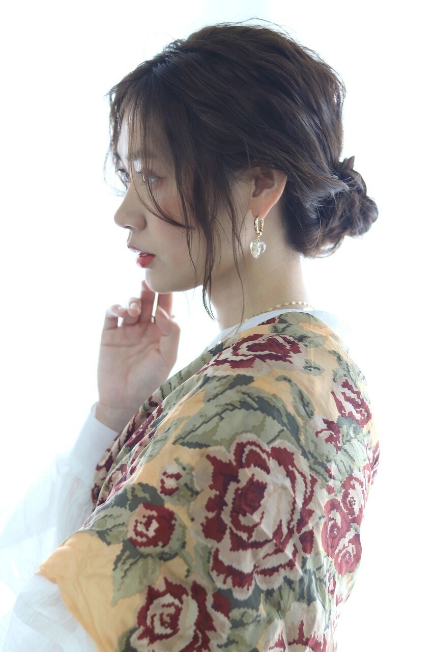 【10代20代30代】ルーズシニヨンアレンジ