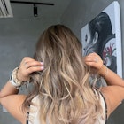 バレイヤージュカラー ミルクティーブロンド レイヤーカット