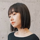 ボブ 外ハネボブ くびれヘア 切りっぱなしボブ 暗めカラー