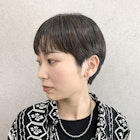 秋色暗髪レイヤー◎20代30代小顔効果コンパクトベリーショート