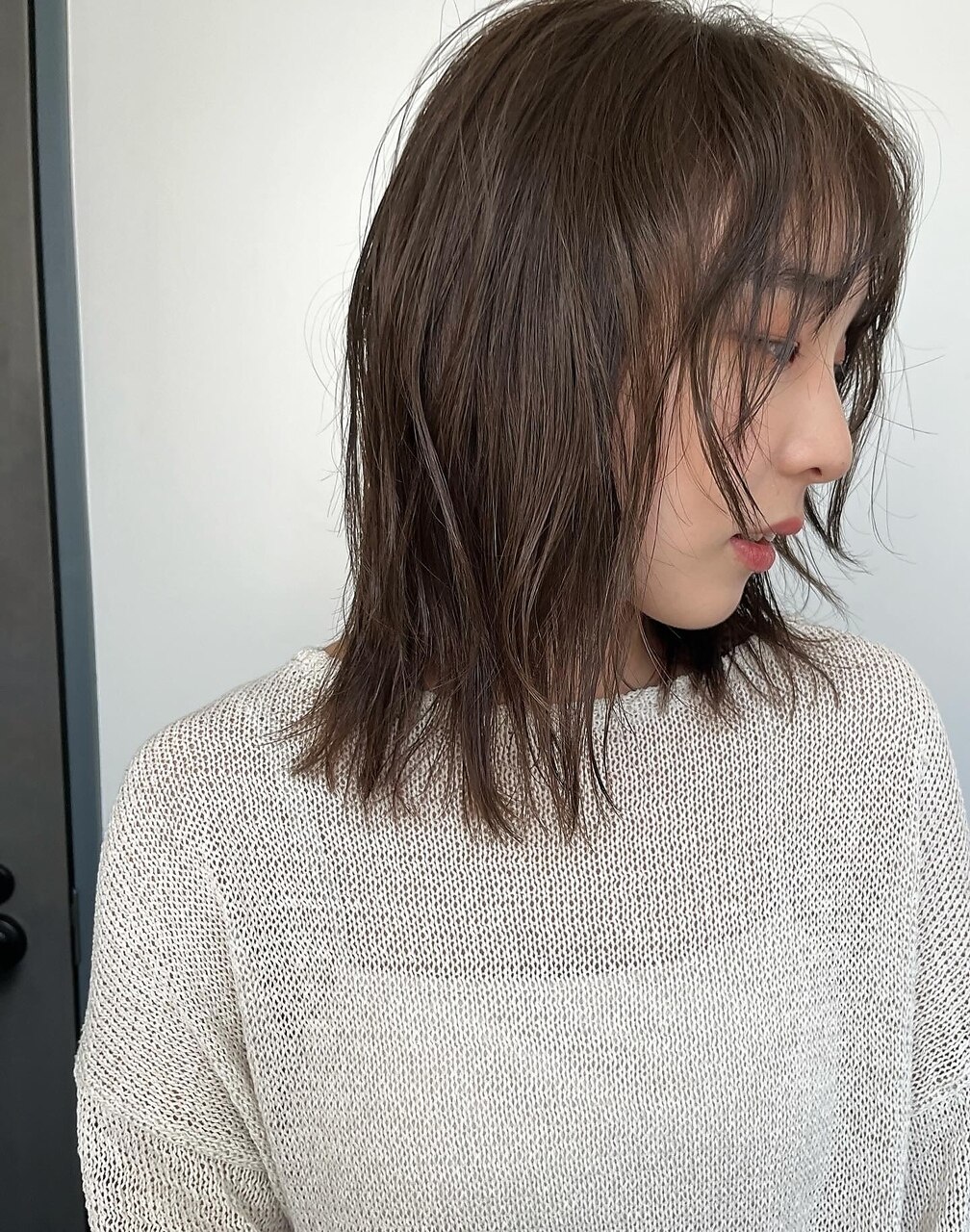 オリーブブラウン　/ レイヤーカット