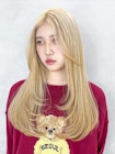 韓国ヘアブロンド顔周りレイヤーハイトーン_F40591