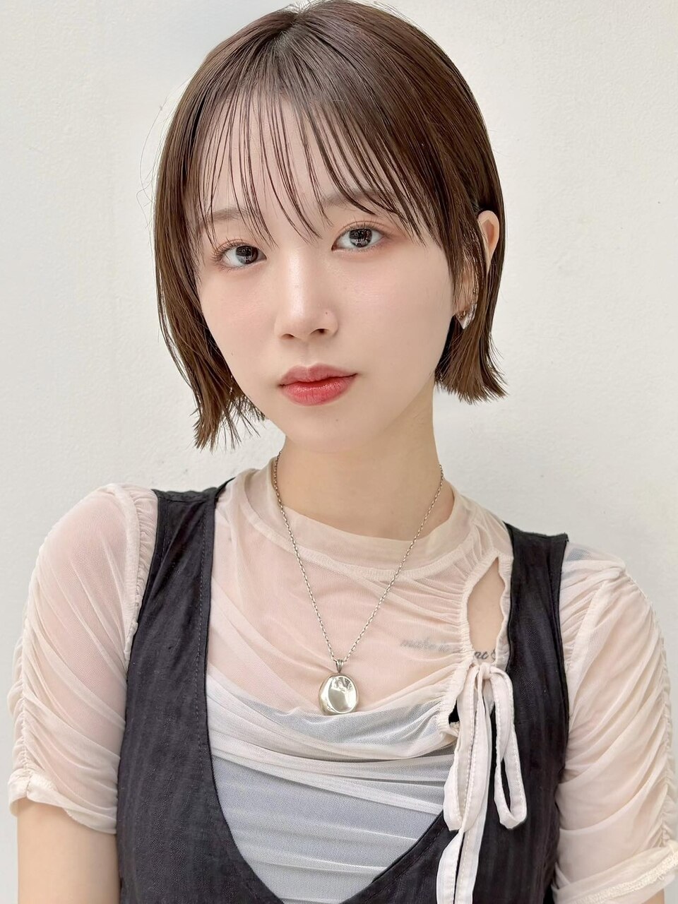 似合わせボブ 切りっぱなし フェイスレイヤー ショートボブA0925