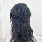 大人かわいいゆるふわハーフアップ