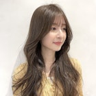 オリーブベージュ/レイヤーカット/シースルーバング