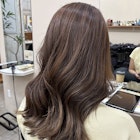 ナチュラルブラウン