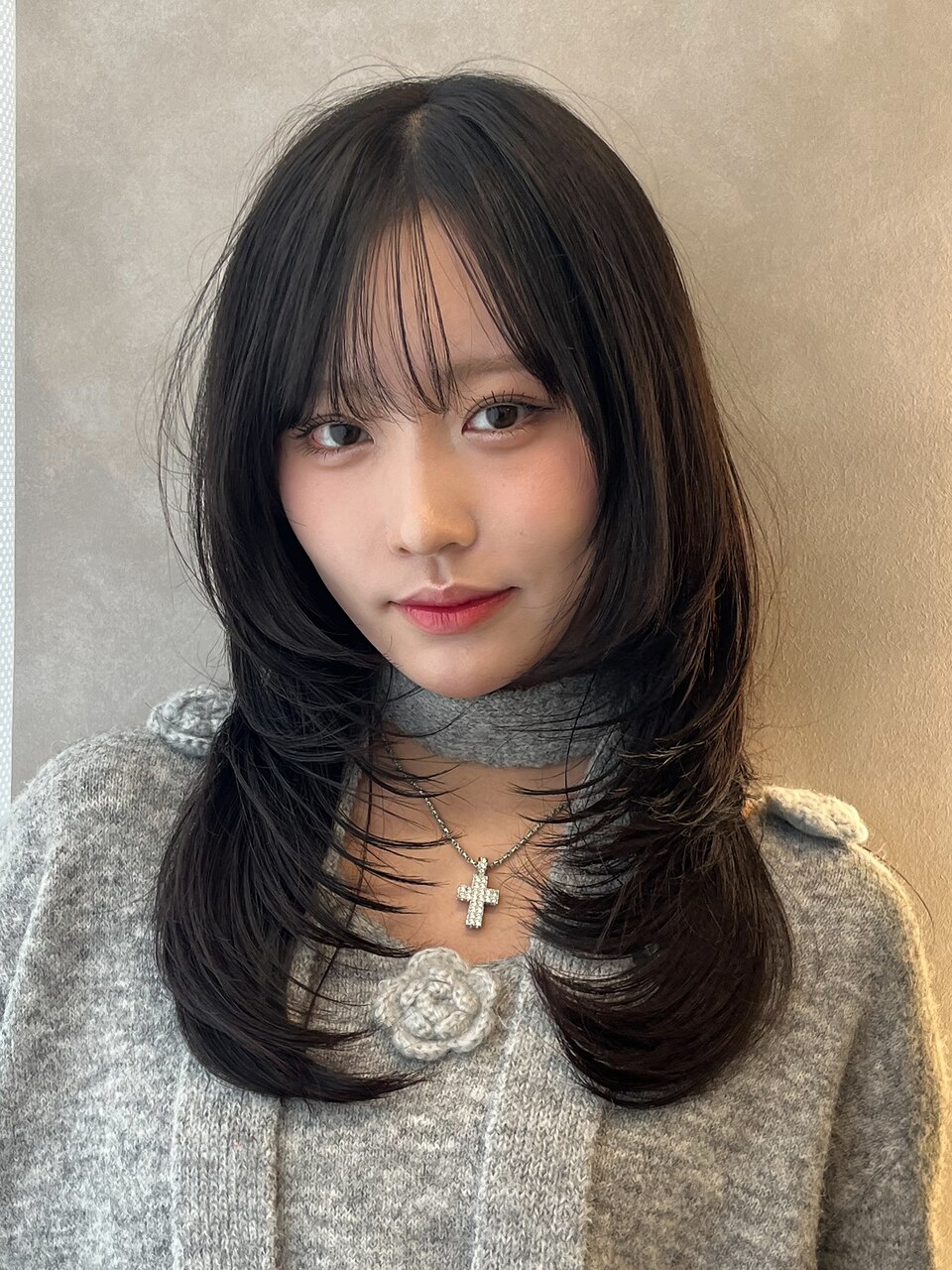 暗髪美髪レイヤーハッシュカット表参道ワンカールレイヤーくびれ