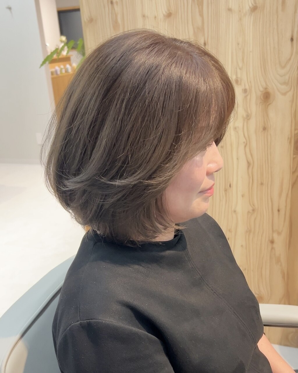 白髪ぼかしと大人レイヤーボブ