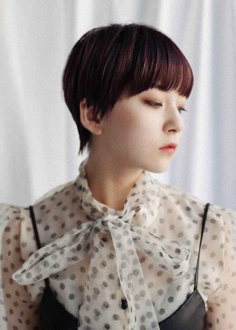 マッシュショート/ショートカット/バーガンディ/ハイライト