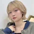 海外レイヤーミニボブ 切りっぱなし ハイトーンベージュ A1120