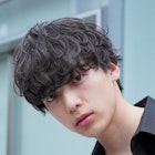 渋谷シャドウパーマ波巻きスパイラルパーマメンズマッシュウルフ