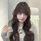 韓国ロングレイヤーカット顔まわりレイヤー暗髪ブラウンカラー