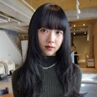 ワイドバングロングレイヤーカットブルーブラック