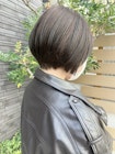 オリーブベージュ×大人女子ショート