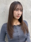 美髪ストレートレイヤーロングシースルーバングヘア