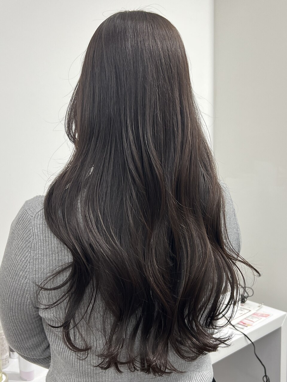 ダークグレージュ　髪質改善カラー　韓国レイヤー　ヘアアレンジ