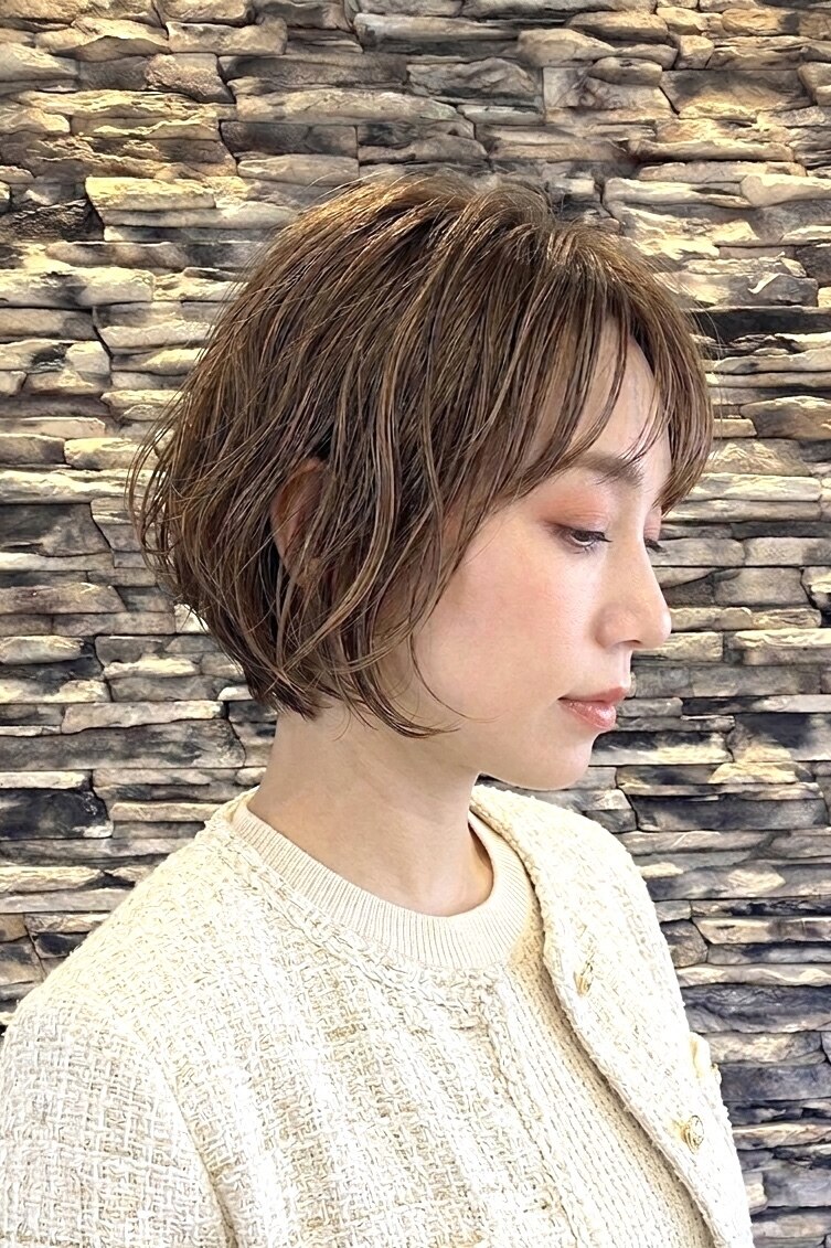 前下がりボブ＋パーマ