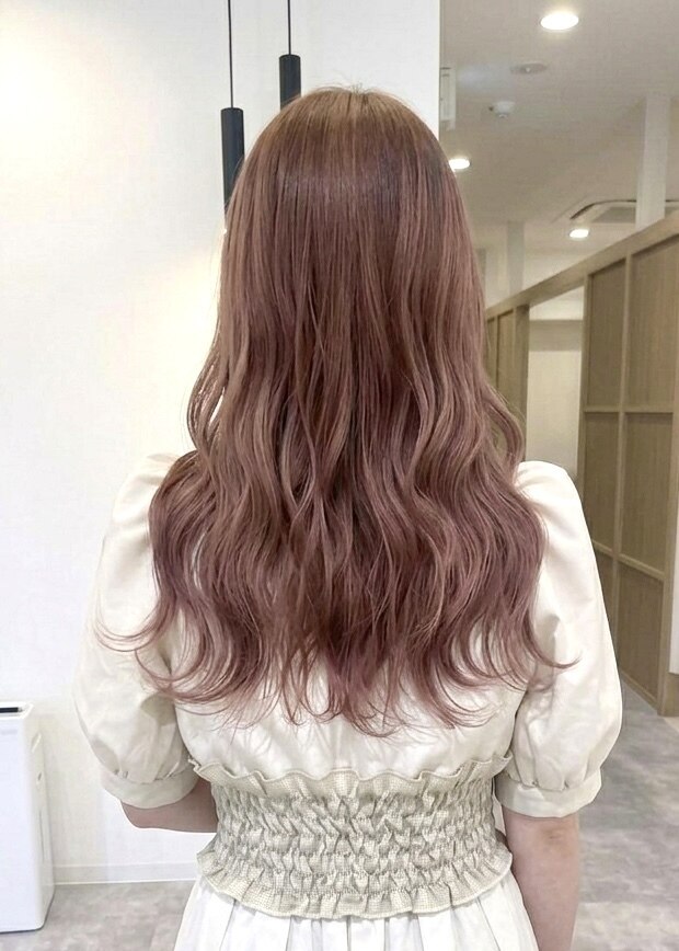 ピンクベージュ×ハイライト